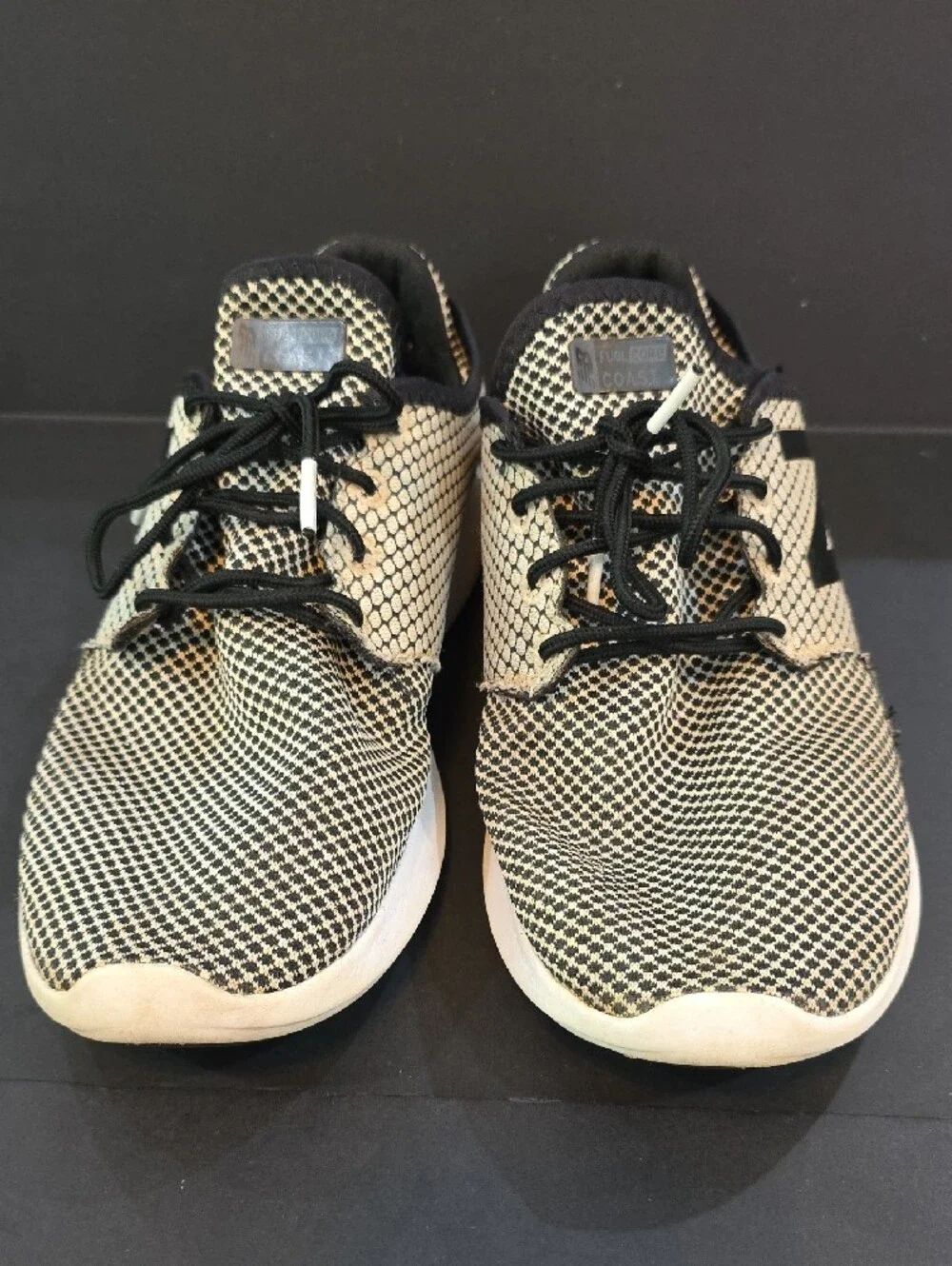 New Balance Fuelcore Coast Women’s Mesh Runner Black /Cream Size Size 9 D Wide